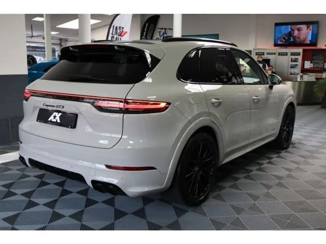 Porsche Cayenne GTS