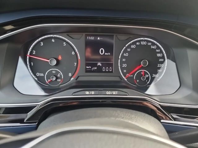 Volkswagen Polo UNITED 1,0 TSI NAVI DAB SHZ KLIMA ALU APP-CONNECT