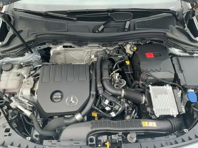 Mercedes-Benz B 180 Progressive