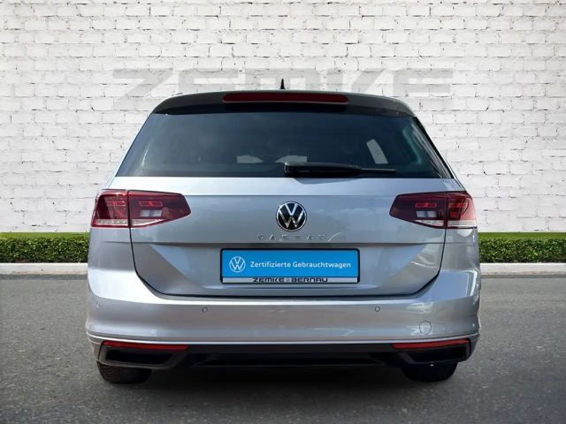 Volkswagen Passat 1.5 TSI Business DSG Variant