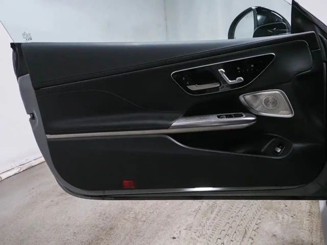 Mercedes-Benz CLE 300 4MATIC AMG Line Coupé