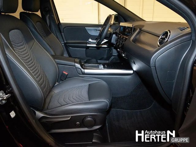 Mercedes-Benz GLA 200 Progressive