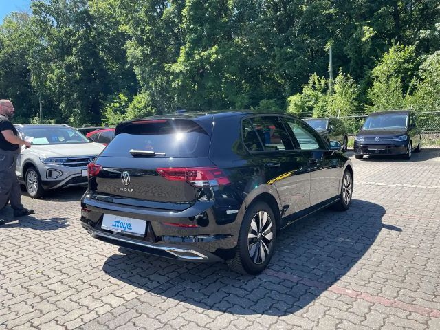 Volkswagen Golf Move