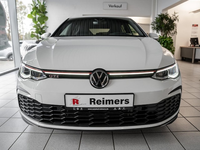 Volkswagen Golf 2.0 TSI Golf VIII