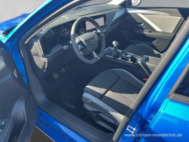 Opel Astra 1.2 Turbo Enjoy Sports Tourer Turbo