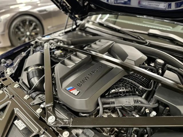 BMW M4 Cabrio Competition xDrive