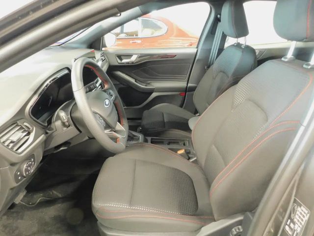 Ford Focus ST Line Wagon