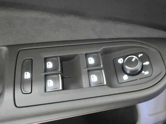 Volkswagen Golf Rabbit TSI