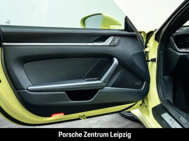 Porsche 992 Cabrio Carrera S