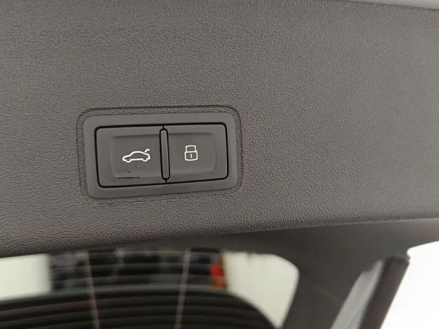 Audi Q3 TFSI intense 110 kW