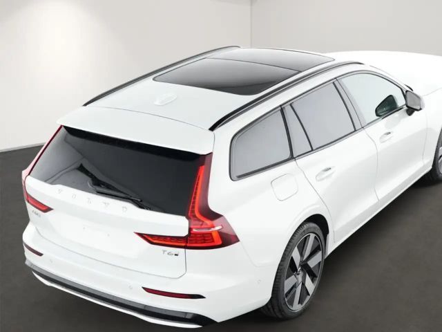 Volvo V60 AWD Dark Hybrid Plus T6