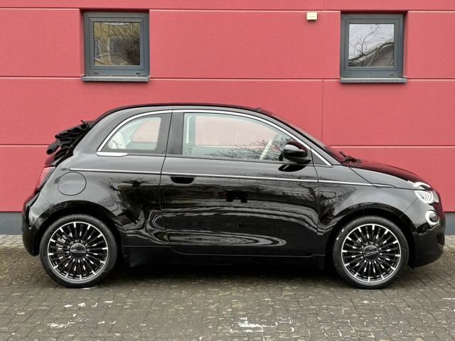Fiat 500e La Prima by Bocelli