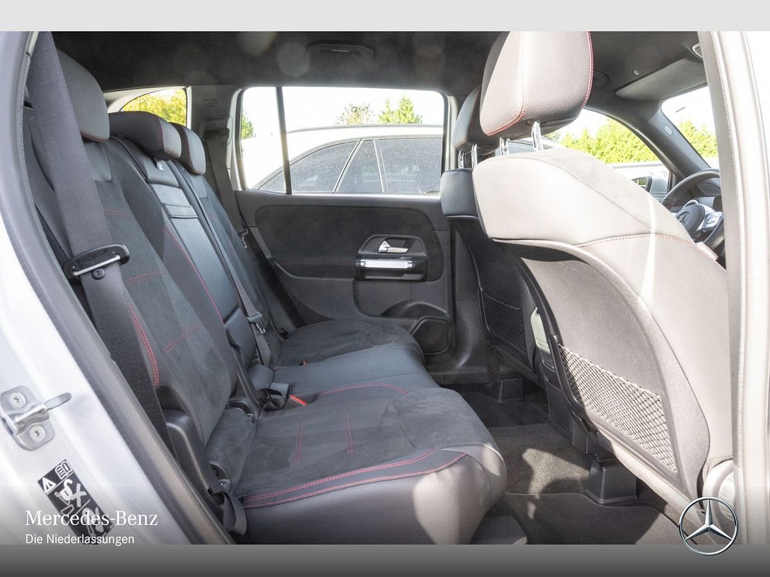 Mercedes-Benz GLB 180 GLB 180