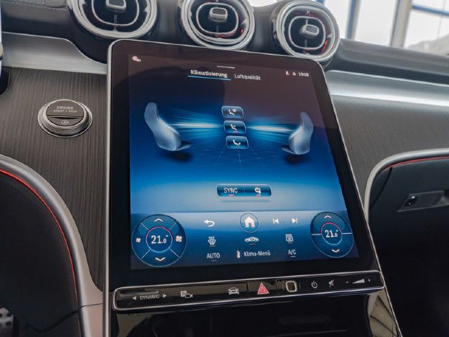 Mercedes-Benz C 200 AMG Line Sedan