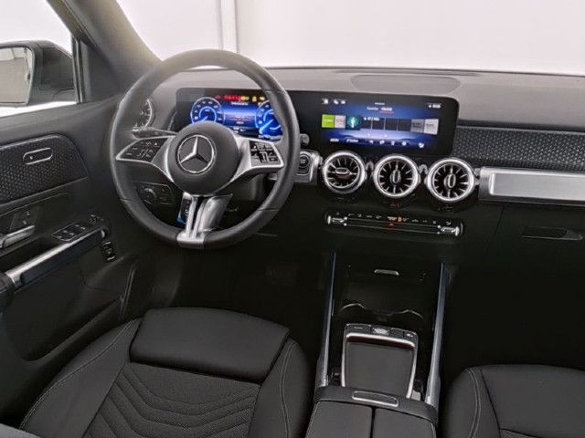 Mercedes-Benz EQB 300 4MATIC