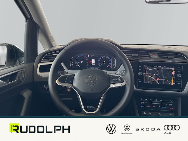 Volkswagen Touran 1.5 TSI DSG