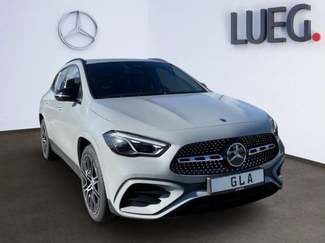 Mercedes-Benz GLA 220 4MATIC AMG Line