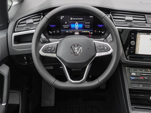 Volkswagen Touran 1.5 TSI