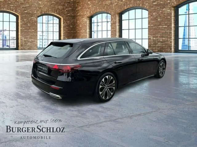 Mercedes-Benz E 200 AVANTGARDE Estate