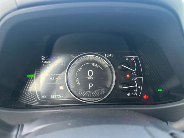 Lexus UX 250h Style Edition