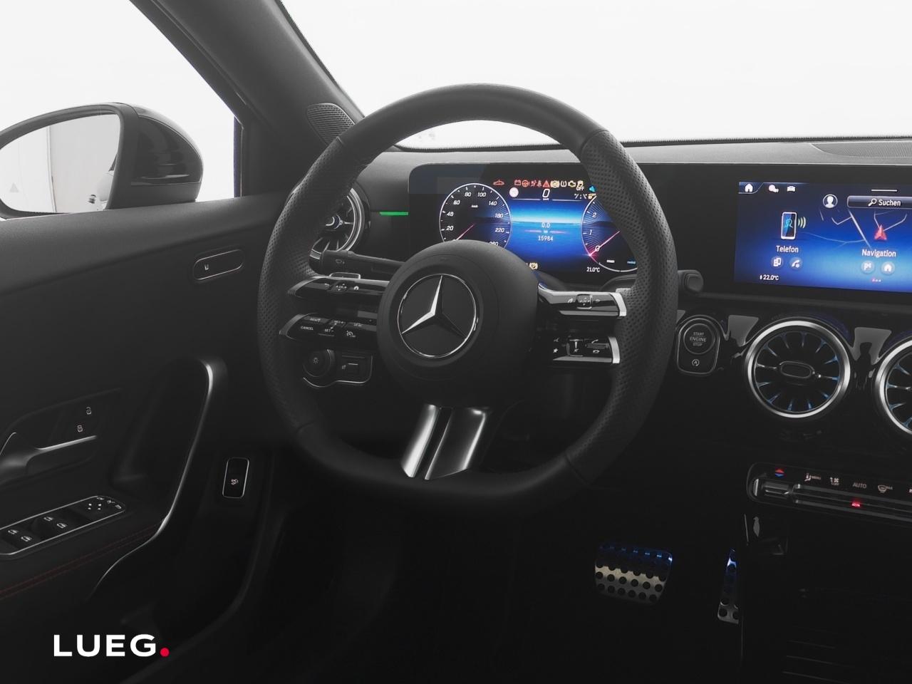 Mercedes-Benz A 200 AMG Line