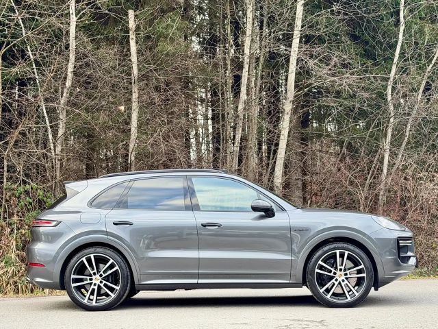 Porsche Cayenne E-Hybrid Turbo