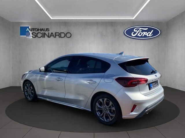 Ford Focus EcoBoost ST Line