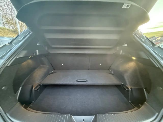 Nissan Qashqai LED, HEAD-UP, LEDER, NAVI