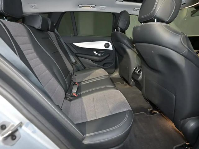 Mercedes-Benz E 300 E 300 e Estate