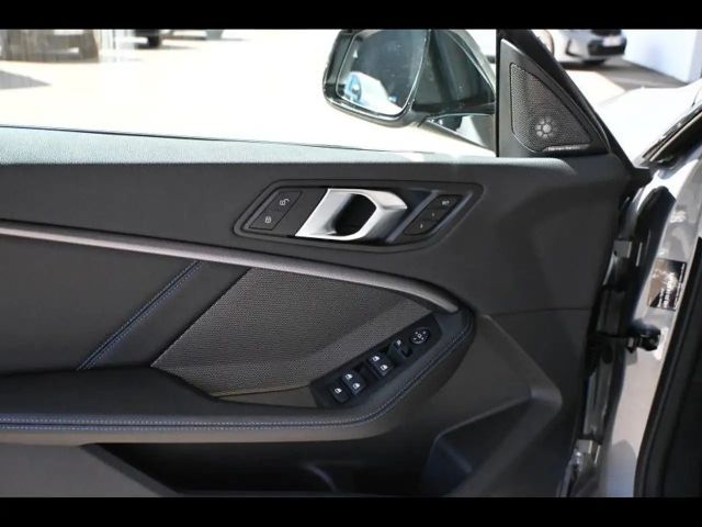 BMW 235 Sedan xDrive