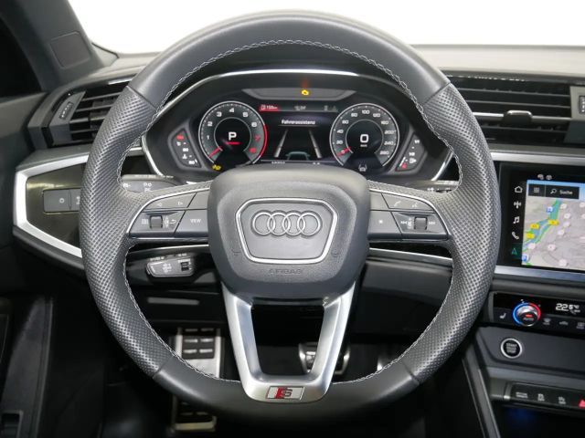 Audi Q3 40 TFSI Quattro