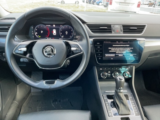 Skoda Superb 2.0 TDI Combi