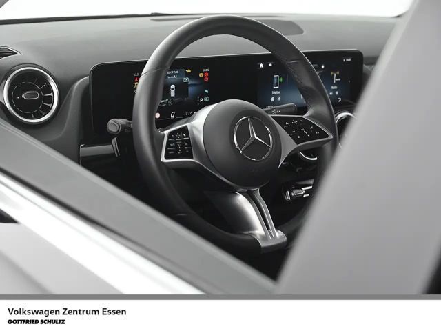 Mercedes-Benz B 180 Progressive