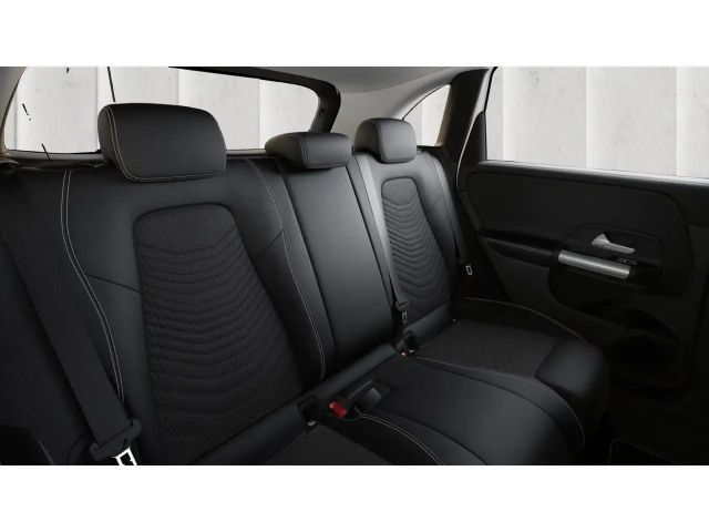 Mercedes-Benz B 200 Progressive Sedan