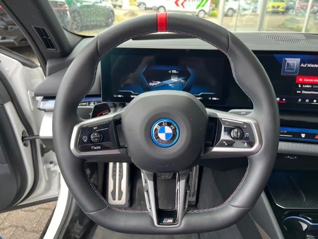 BMW i5 M-Sport M60 Sedan