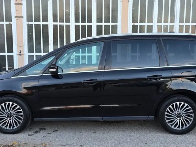 Ford Galaxy Titanium