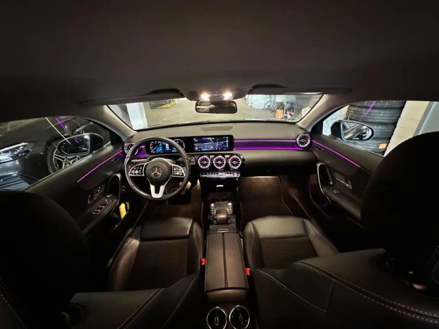 Mercedes-Benz A 200 A 200 d Progressive