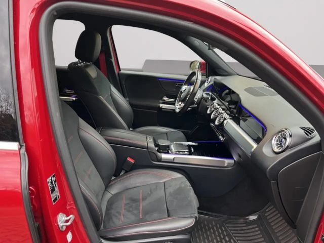 Mercedes-Benz GLB 35 AMG 4MATIC AMG Line