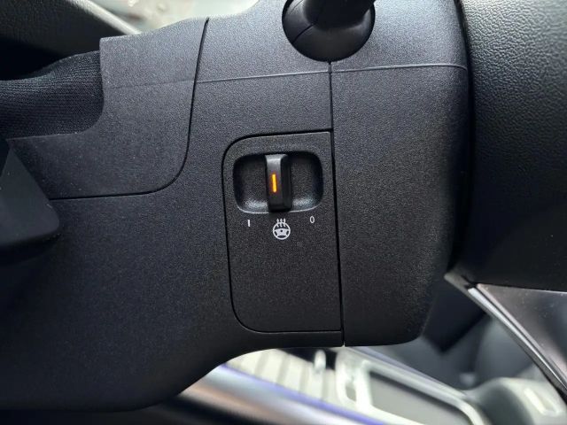 Mercedes-Benz GLA 200 Progressive