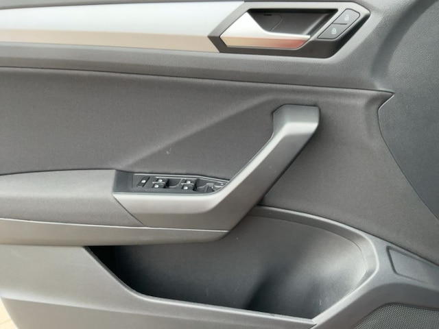 Volkswagen T-Roc 1.5 TSI DSG Life