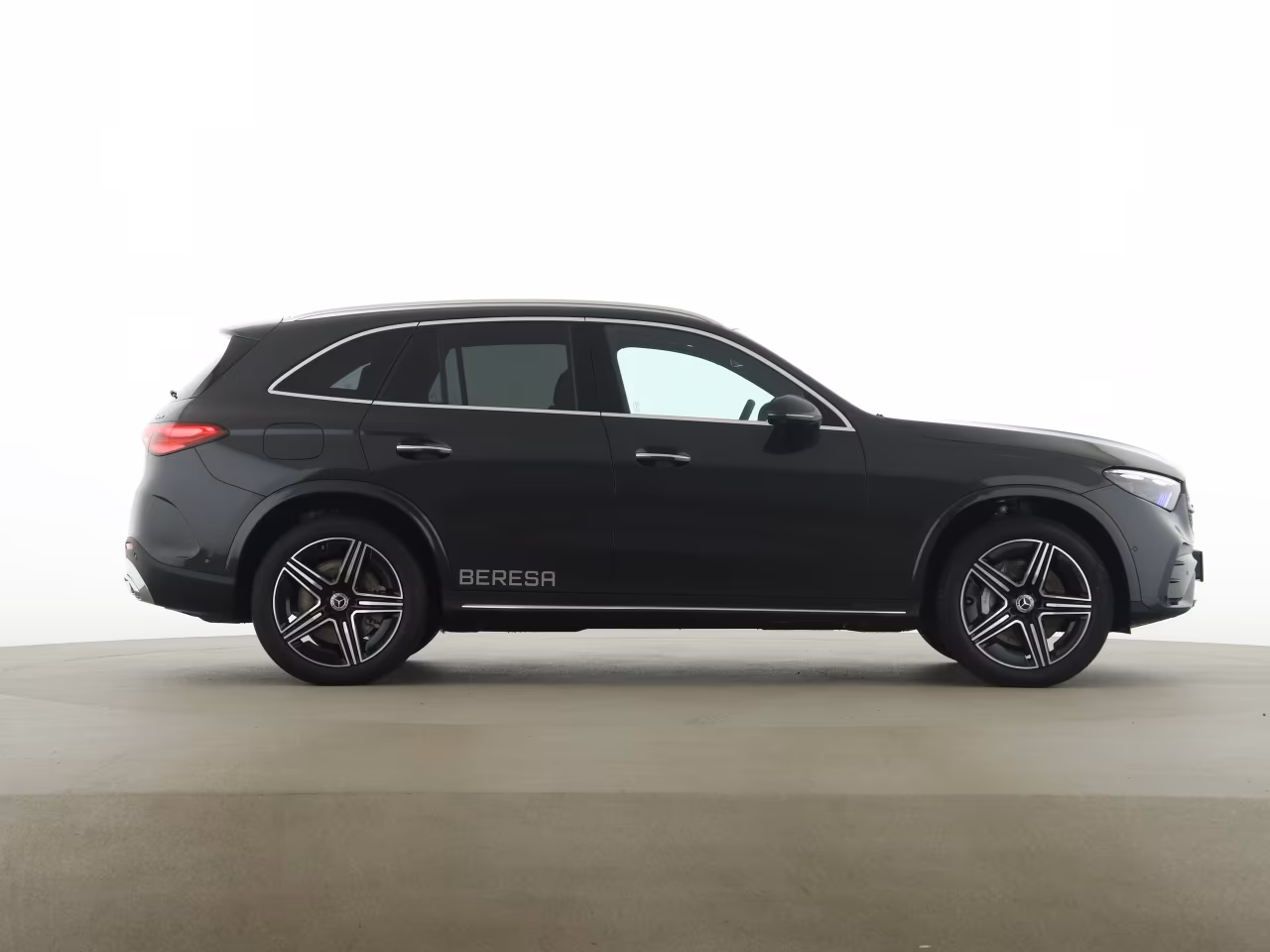 Mercedes-Benz GLC 300 4MATIC AMG Line