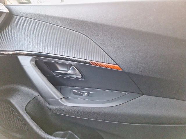 Peugeot E-2008 Active Pack