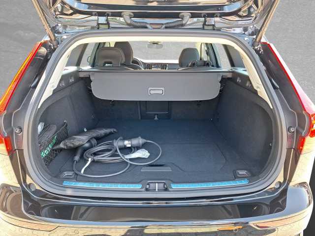 Volvo V60 AWD Dark Hybrid Plus T6