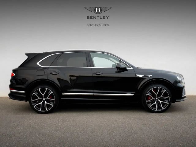 Bentley Bentayga Speed / Akrapovic Titan Auspuffanlage