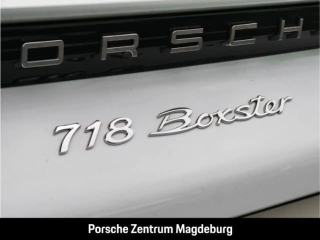 Porsche Boxster 718