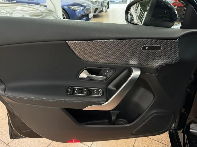 Mercedes-Benz A 180 Urban