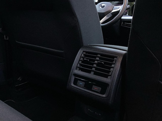 Volkswagen Golf 2.0 TDI Life Variant