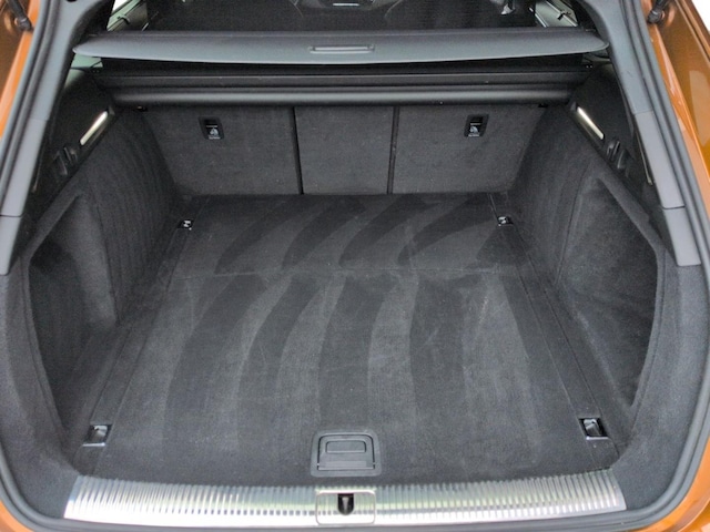 Audi A4 40 TFSI Avant S-Tronic