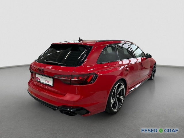 Audi RS4 Avant Quattro