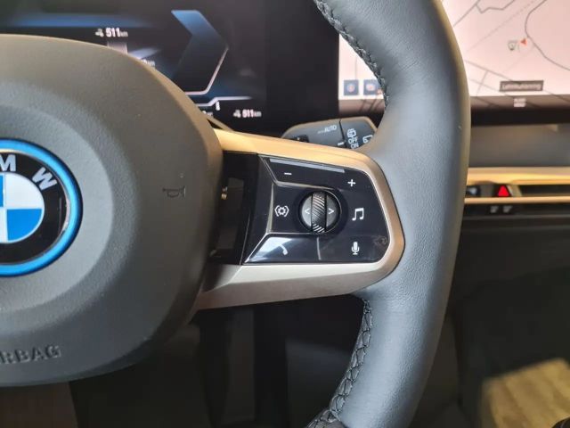 BMW iX xDrive50